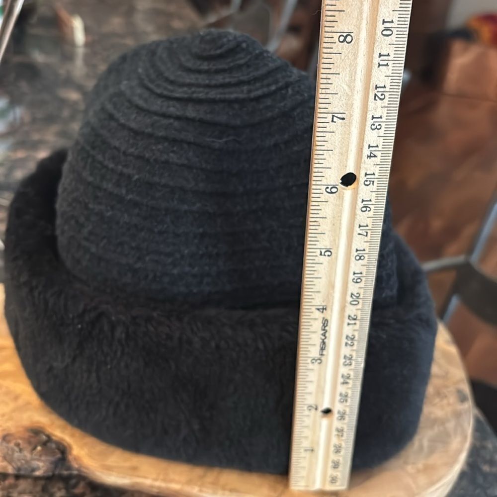 Kate Landry Hat - Picture 5 of 6